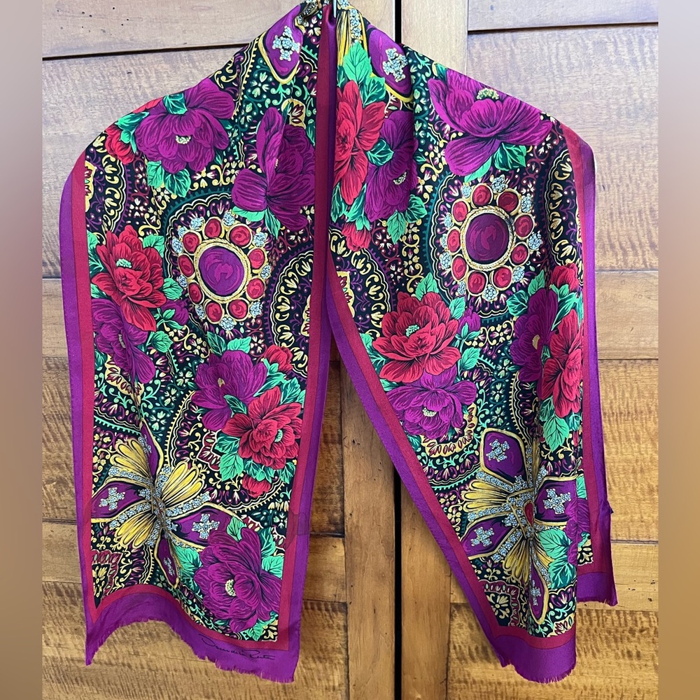 🌺Vibrant Sheer Silk Pink Floral Scarf by Oscar de la Renta | 51”x10.5” - Picture 4 of 17